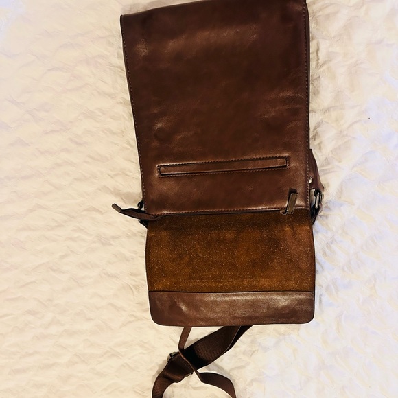 New - Picture 4 of 5